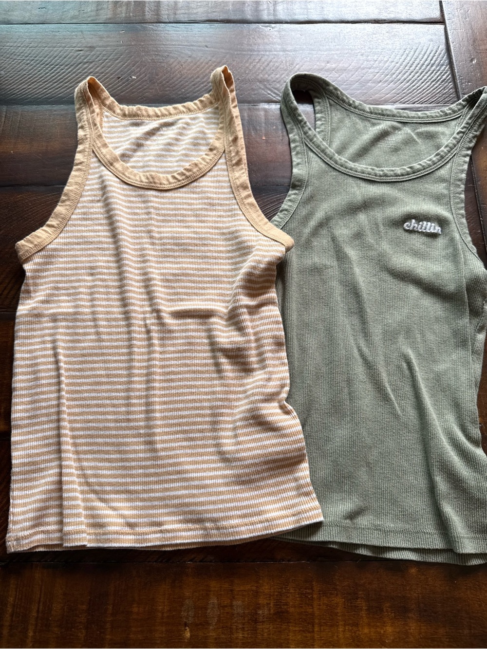 Women’s American Eagle ribbed‎ tanks